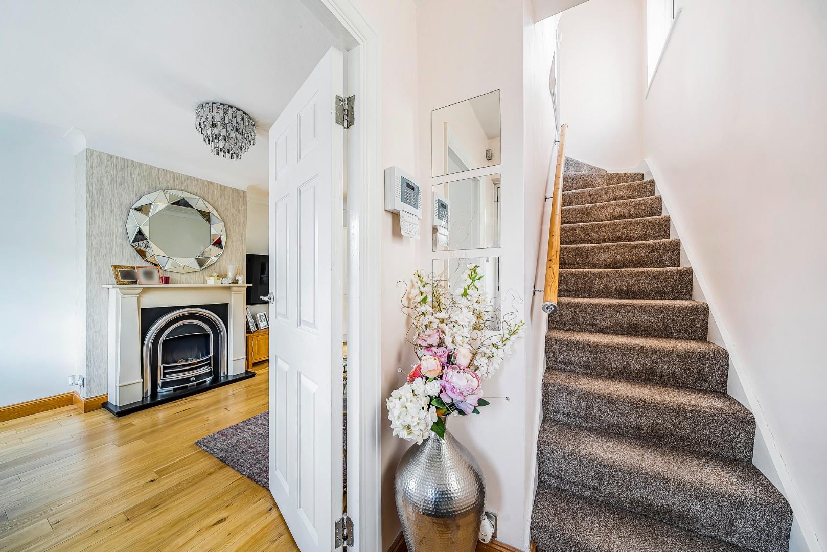 Grants Close, Mill Hill, London